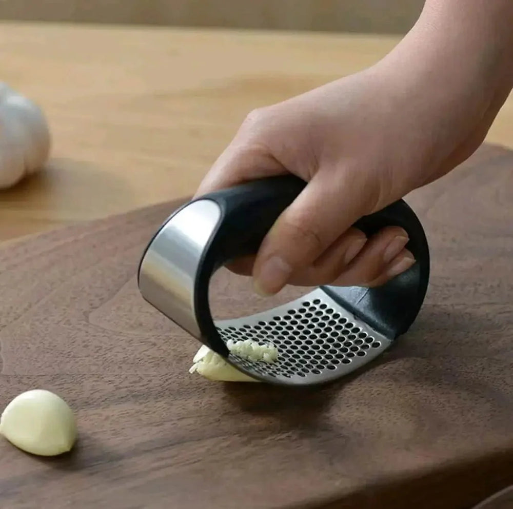 Stainless Steel Garlic Press - Rain Bown Home